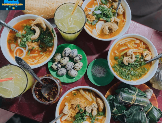 Bánh canh O Bướm ngon nhất Huế