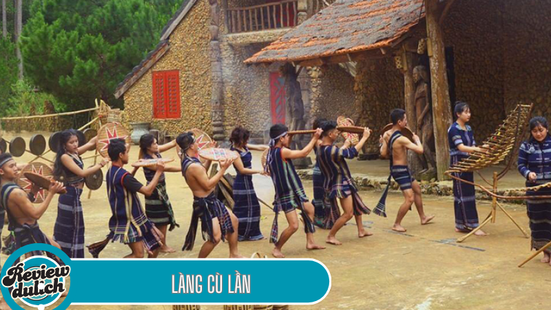 nên đi đâu chơi